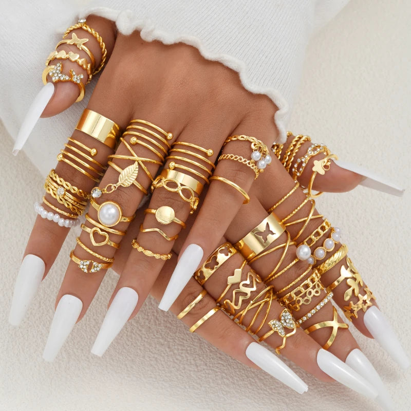 Vintage Gold-Plated Rings Set – Heart, Snake & Butterfly