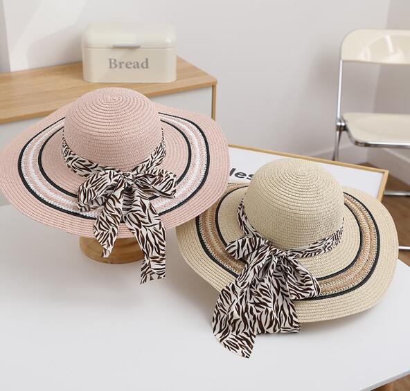 Foldable Straw Beach Hat with Bow