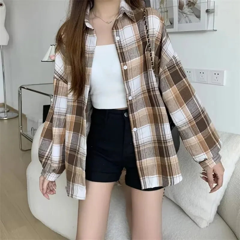 Loose-Fit Plaid Long Sleeve Shirt