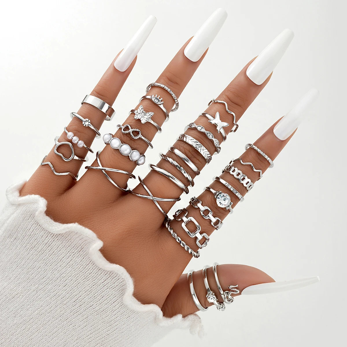 Vintage Gold-Plated Rings Set – Heart, Snake & Butterfly