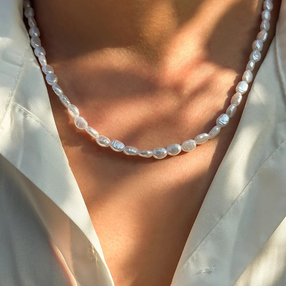 Faux Pearl Beaded Choker Necklace
