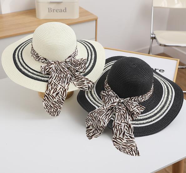 Foldable Straw Beach Hat with Bow